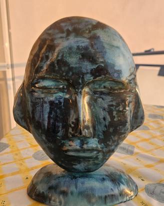 scultura ceramica smaltata fatta a mano artista