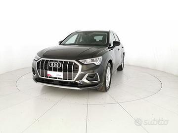 Audi Q3 35 2.0 tdi Business Advanced s-tronic