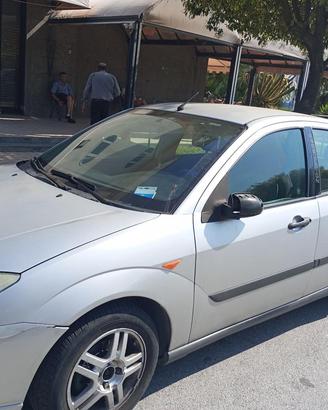 Ford Focus 1600 benzina  gpl
