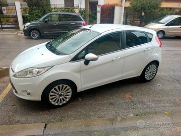 Ford Fiesta 1.2 82 CV 5 porte Titanium