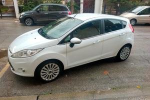 Ford Fiesta 1.2 82 CV 5 porte Titanium