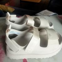 Sandali UGG