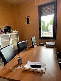 Stanza in studio legale