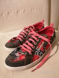 Sneakers stringata floreale DESIGUAL num.40
