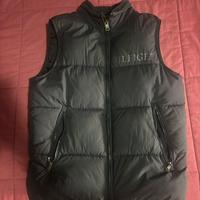 tommy hilgher smanicato