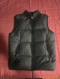 tommy hilgher smanicato