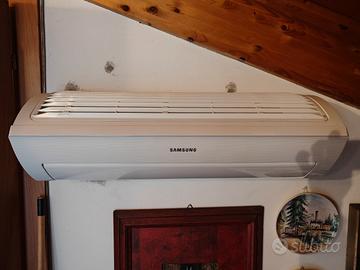 Unità interna a parete Samsung . condizionatore 