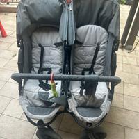 Passeggino gemellare