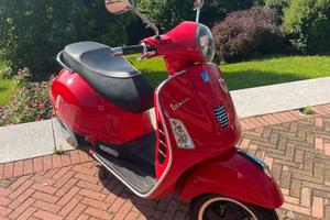 Vespa GTS 300 Super