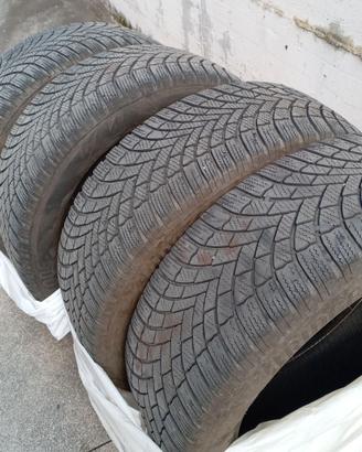 4 Pneumatici gomme 205 55 R17 estive ed invernali