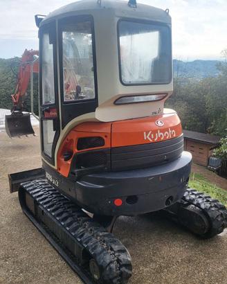 Escavatore Kubota U35-3alfa
