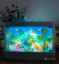 Acquario giocattolo LED realistico
