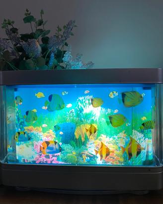 Acquario giocattolo LED realistico