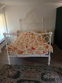 letto più comodini