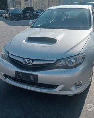 Subaru impreza 2011 2.0td EE20 per ricambi