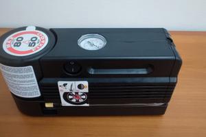 kit riparazione con compressore per gomma 