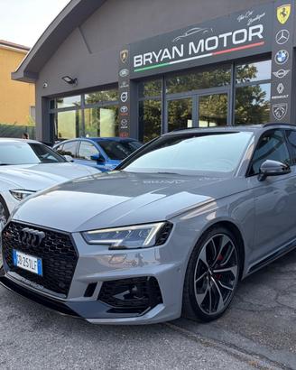 Audi rs4 avant