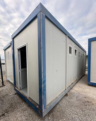 Box container prefabbricato con 6 wc da 8000 mm