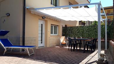 Appartamento con area esterna