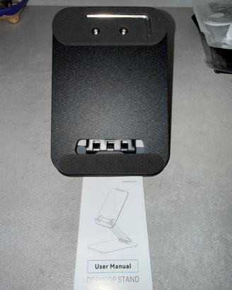 Supporto pieghevole da tavolo per tablet