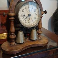 Antico orologio _ sveglia