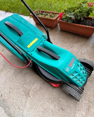 Tagliaerba elettrco BOSCH Rotak32