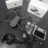 DJI Mavic 3 Classic Drone con Fotocamera 