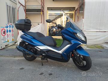 Kymco Downtown 350i