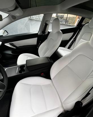 Tesla Model 3 LR awd