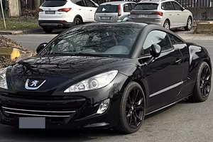 PEUGEOT RCZ