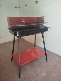 Barbecue BBQ con griglia e set di attrezzi