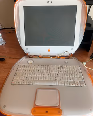 Apple iBook G3 Tangerine