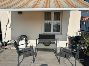 Set giardino/terrazzo 2 poltrone, panchina tavolo