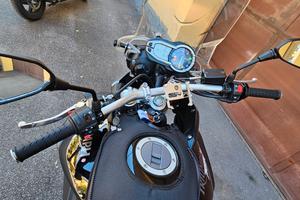 Moto Triumph 800 ABS 2014 5000 KM