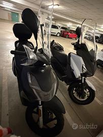 Scooter QJ Motor modello SQ16 125cc