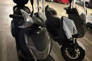 Scooter QJ Motor modello SQ16 125cc
