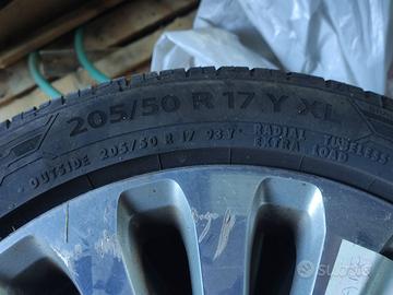 Pneumatici per Ford Focus con cerchi in lega