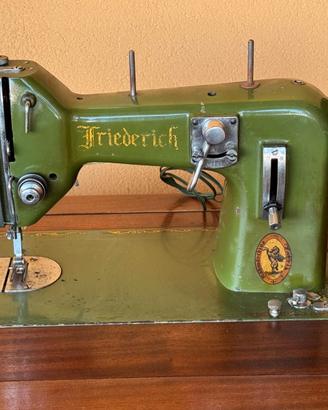 Macchina da cucire Friederich anni '50 con mobile