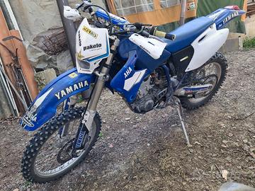 moto da cross Yamaha 