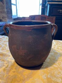 Antica pentola ceramica Sarda