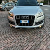 AudiQ7