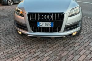 AudiQ7