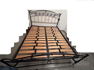 Letto Matrimoniale Solmet in ferro battuto