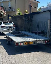Noleggio Rimorchio auto