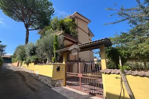 3 LOCALI A ROMA