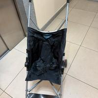 Passeggino chiusura a ombrello