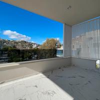 Terrazzo di 30 mq - mare 300 m - centro - box
