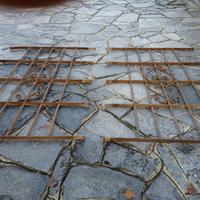 coppia di Grate ferro battuto inferriata