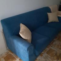 Divano tre posti