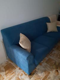 Divano tre posti